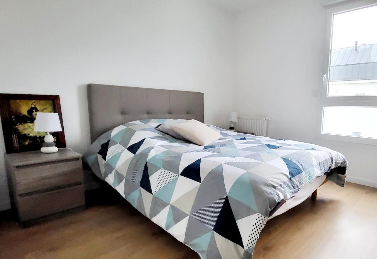 Appartement Moderne Finement Decore Avec Balcon A Vannes Centre Exterior foto